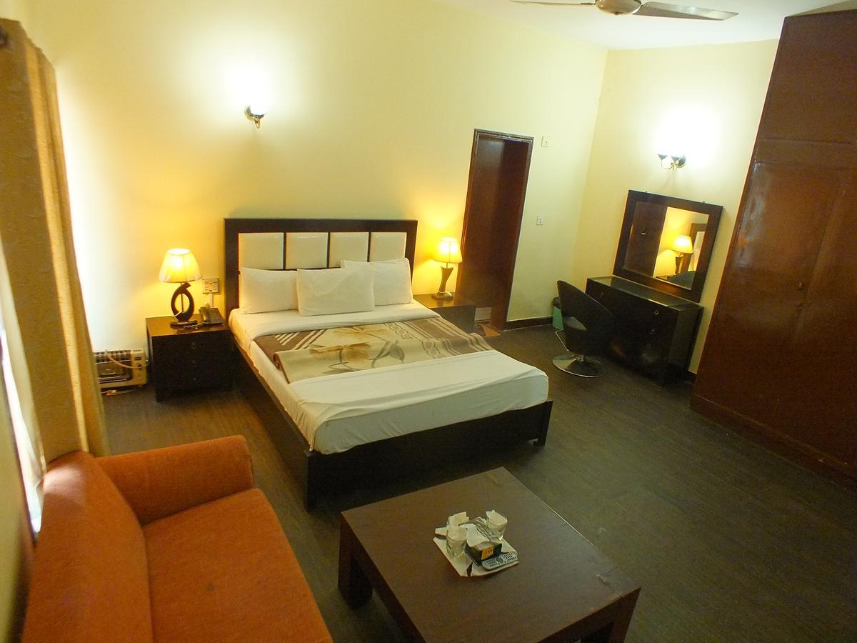 Capetown Guest House Islamabad Ngoại thất bức ảnh