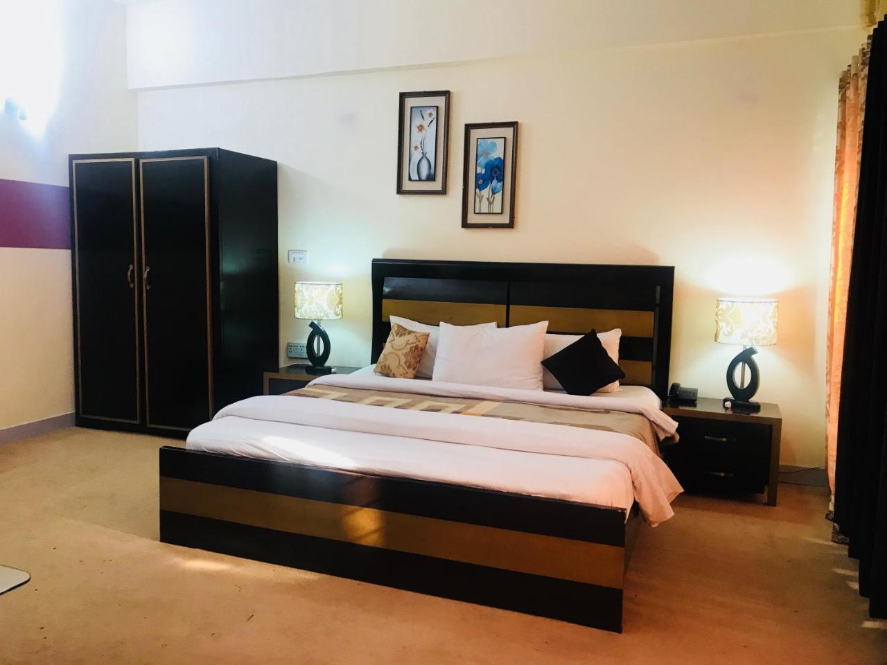 Capetown Guest House Islamabad Ngoại thất bức ảnh